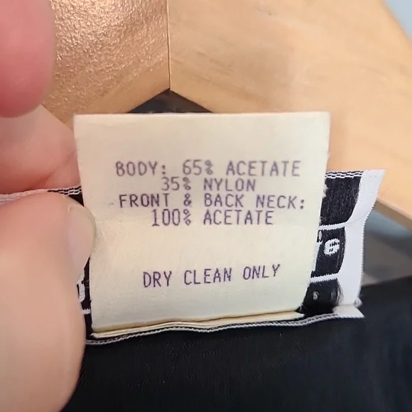 Women's Floral Velvet Jacket - Picture 8 of 8